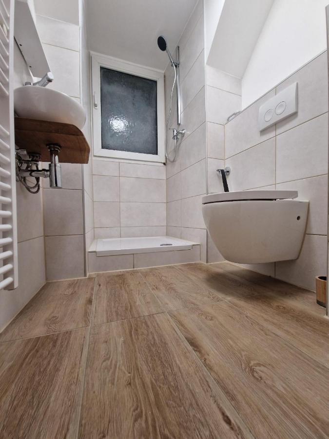 דיסבורג Gemuetliches Apartment Naehe Du Zentrum/Uni/Hbf/A40 מראה חיצוני תמונה